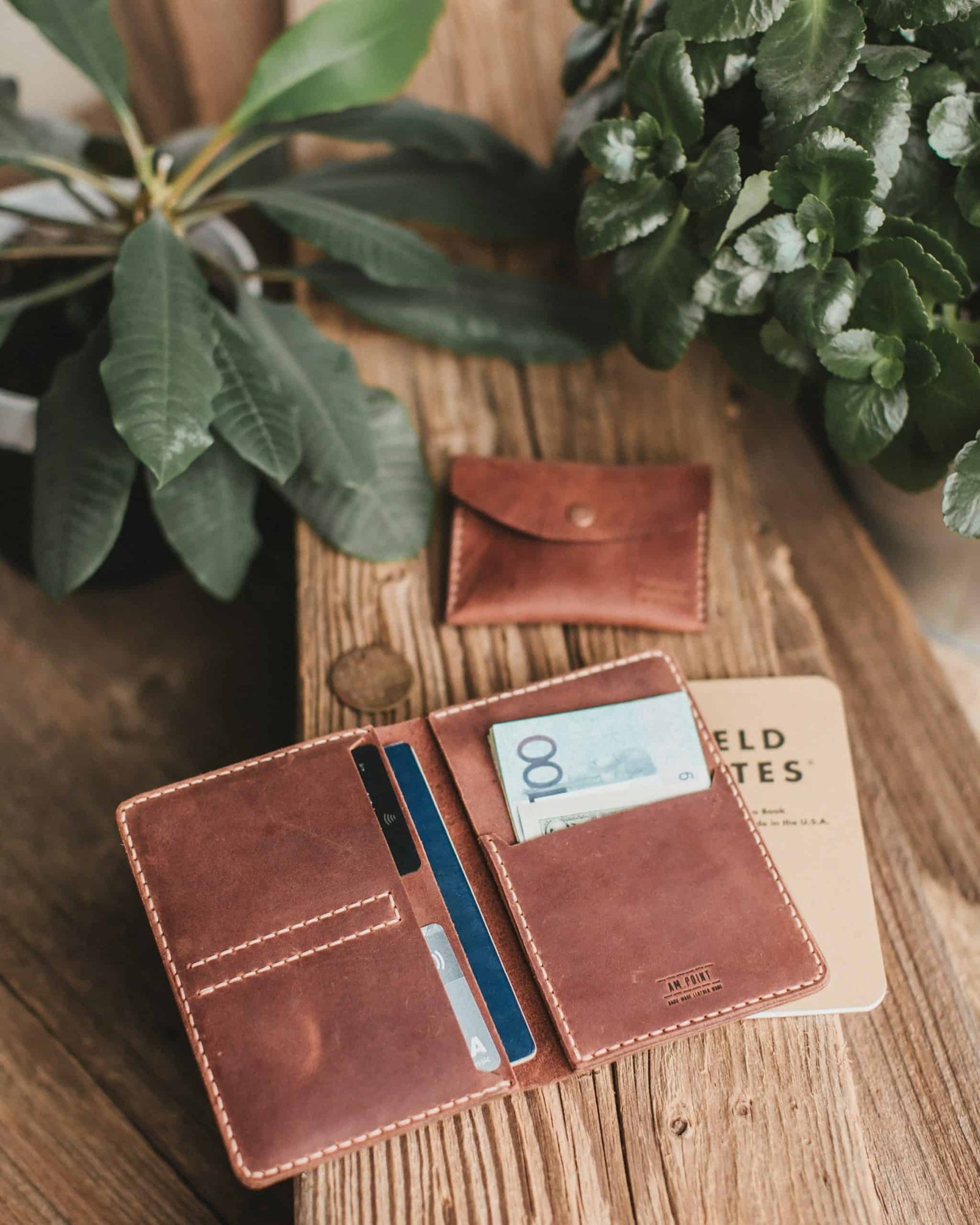 Hand-sewn Leather Wallet in Coffee - Image 2